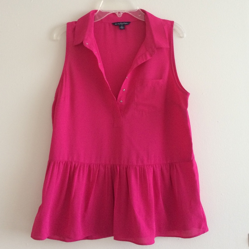 AE American Eagle sleeveless peplum top